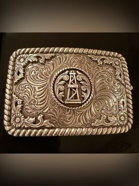 Nocona Belt Co. Oil Rig Belt Buckle